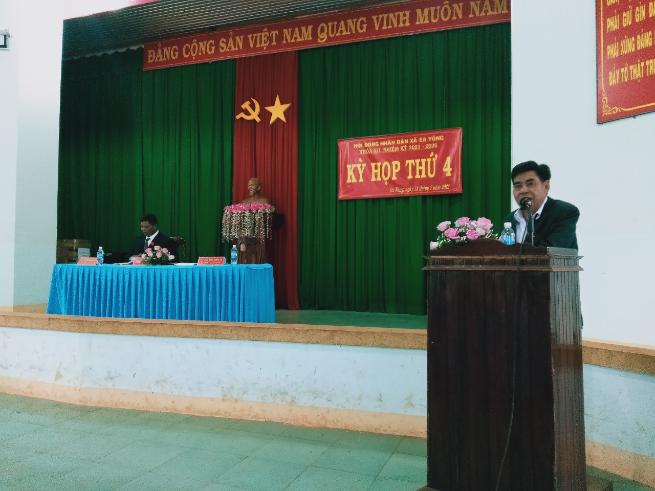 HĐND xã Ea Yông khoá XII, nhiệm kỳ 2021-2026 tổ chức kỳ họp thứ 4